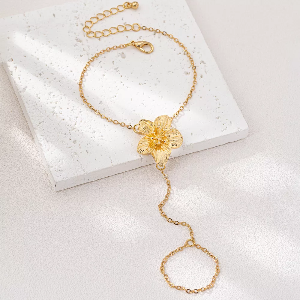 18K Gold-Plated Chain Flower Bracelet, image 4