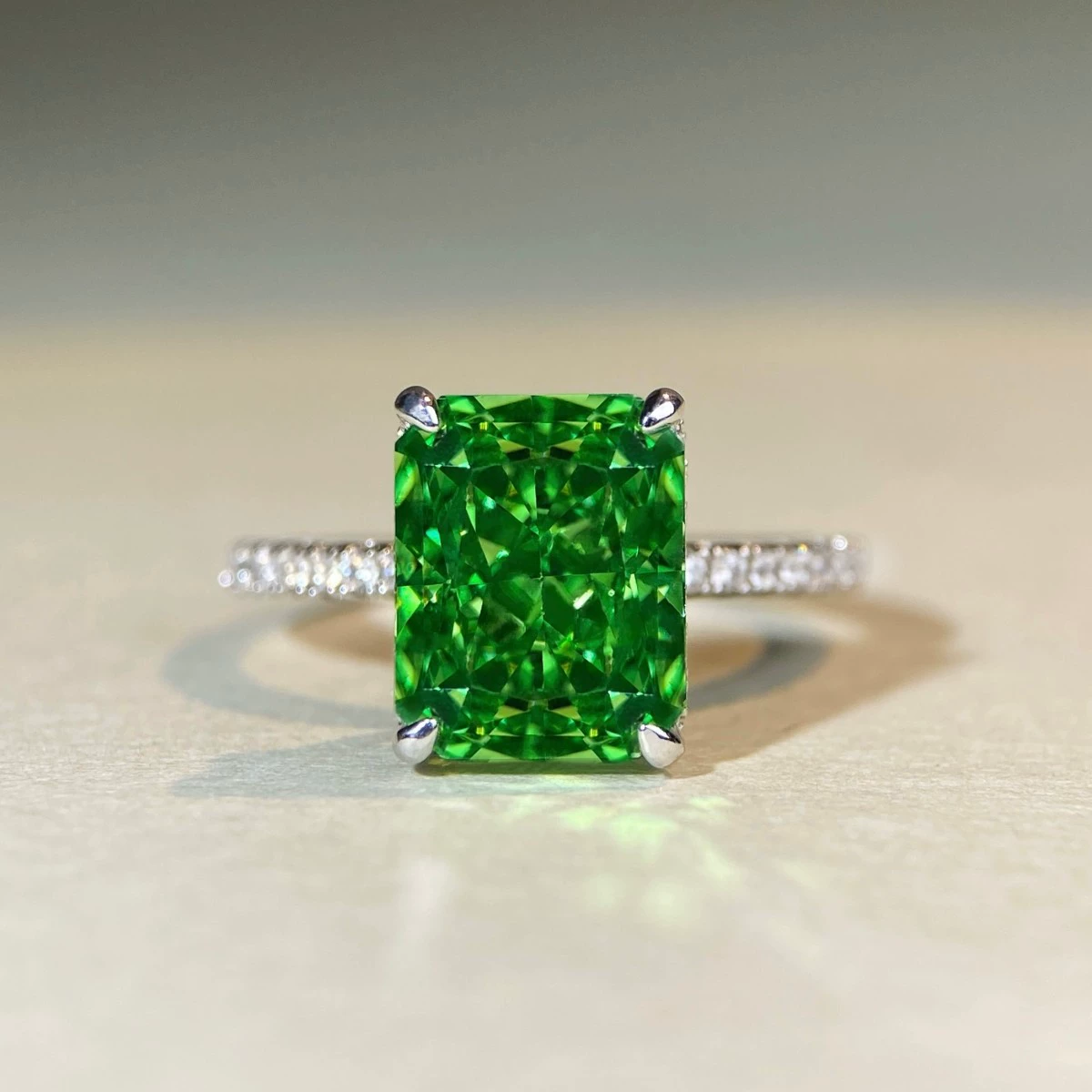 925 Sterling Silver Zircon Geometric Ring