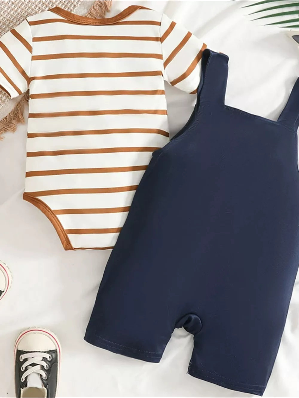 Children's Striped Bodysuit and Overalls Set, image 3