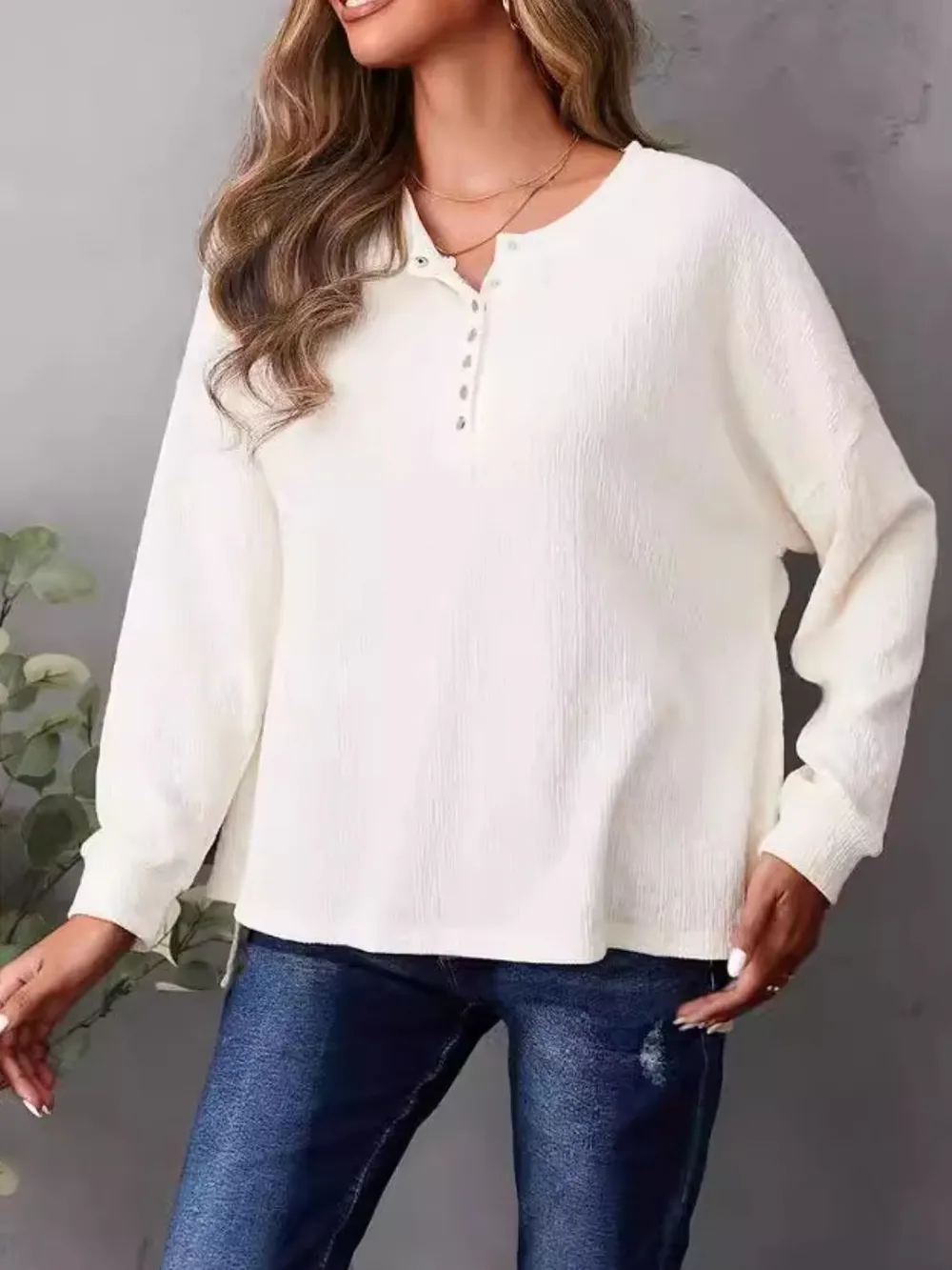 High-Low Quarter Snap Round Neck T-Shirt, image 4