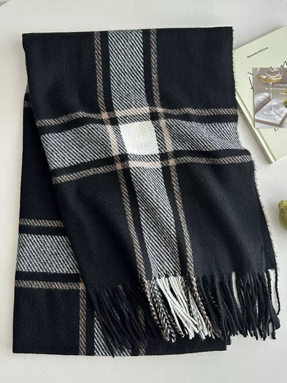 Classic Plaid Pattern Tassel Winter Scarf, image 3