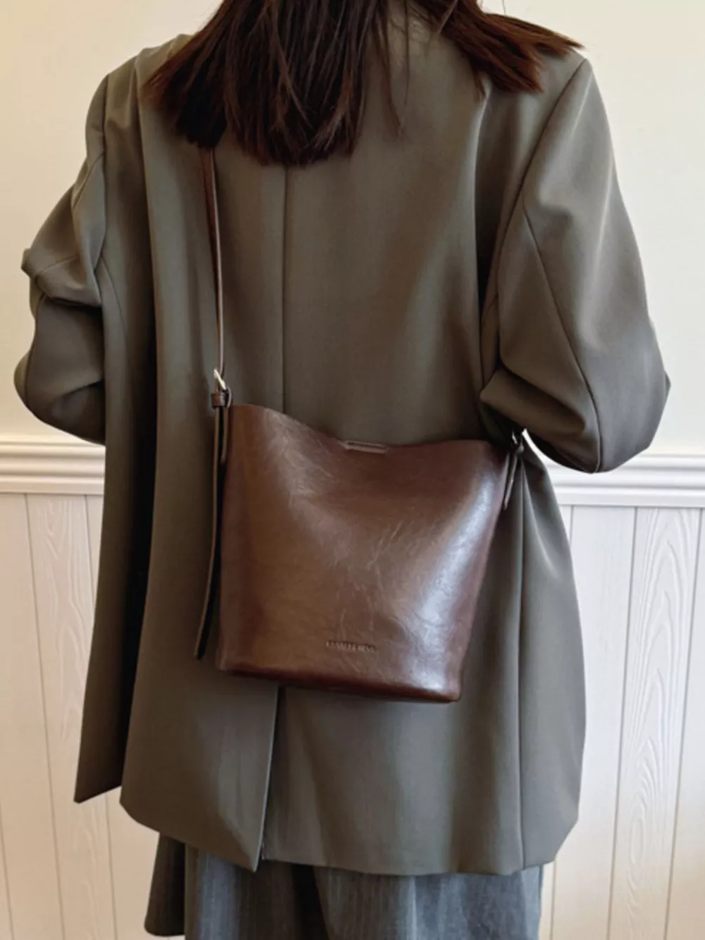 Vintage Style Bucket Crossbody Bag, image 2