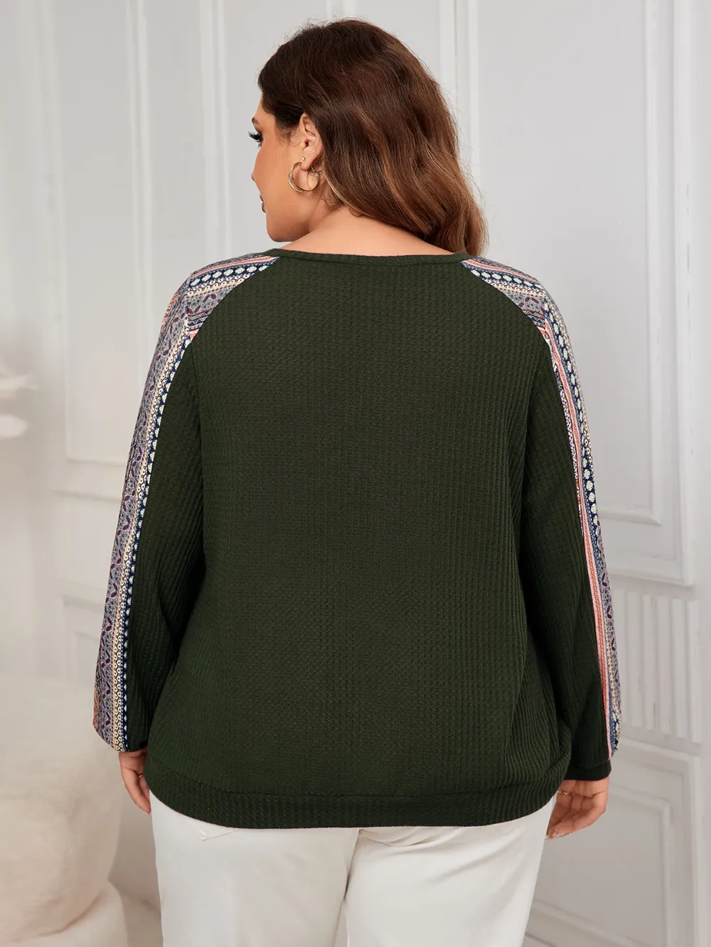 Plus Size Printed Long Sleeve Sweatshirt, image 17