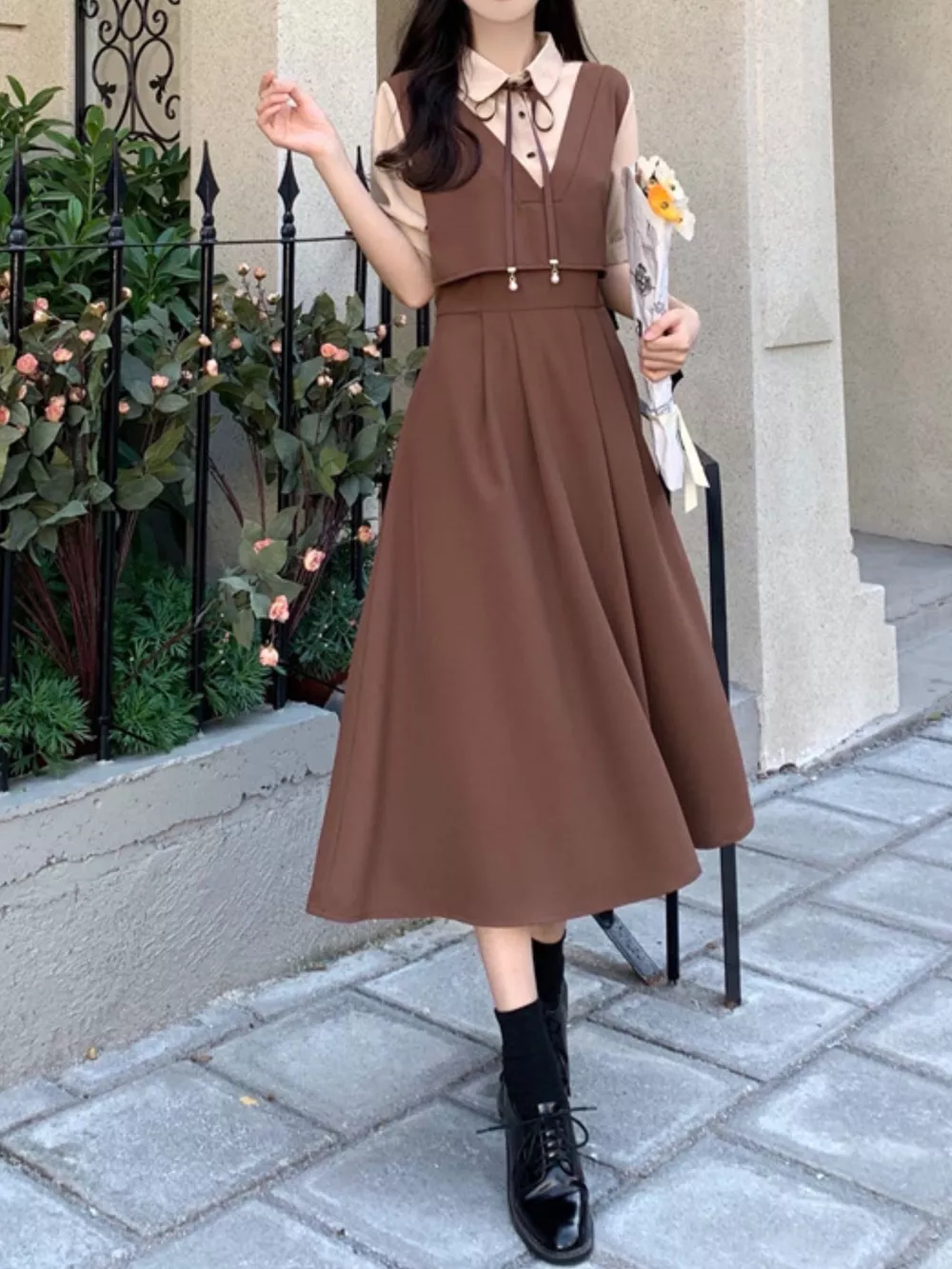 Contrast Short Sleeve Pleated Midi Dress, image 16