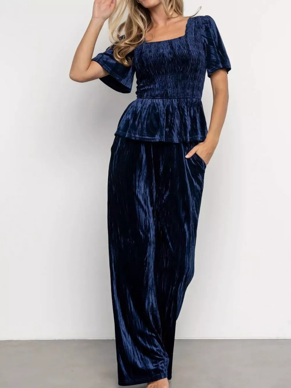 Velvet Top and Wide-Leg Pants Set, image 5