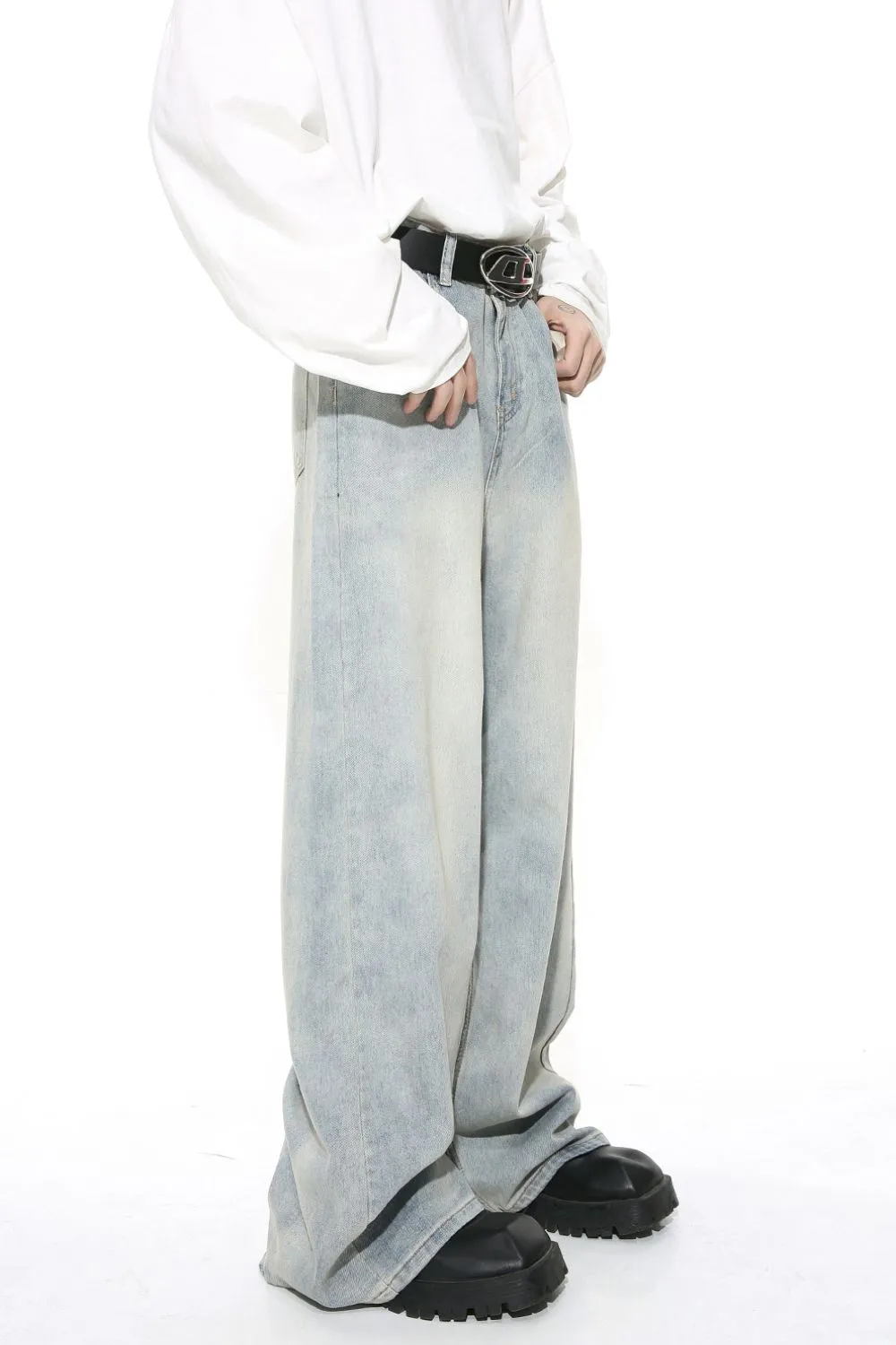 Washed Straight Leg Jeans, image 3