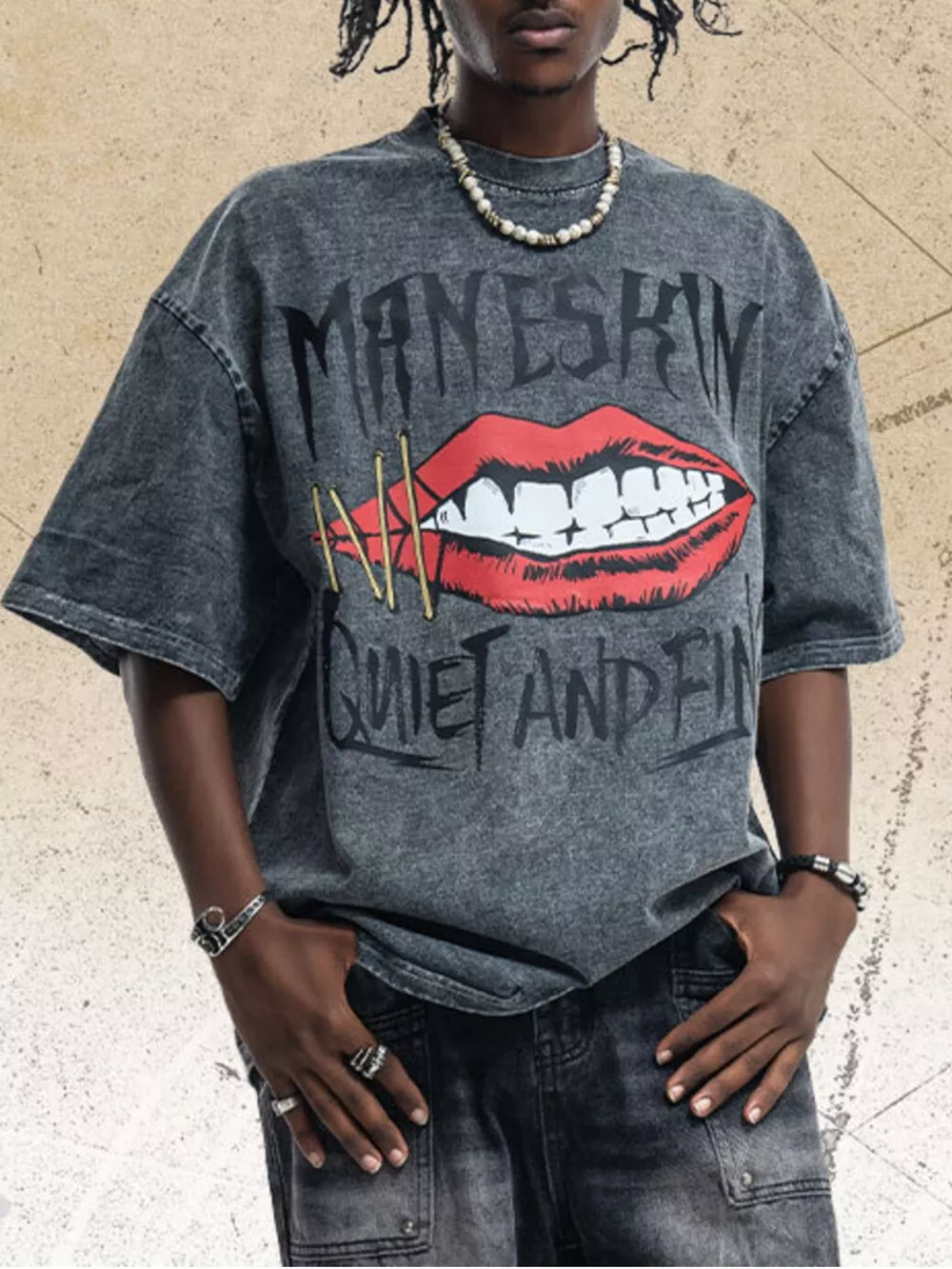 Men's Lip Graphic Washed Round Neck T-Shirt, image 3