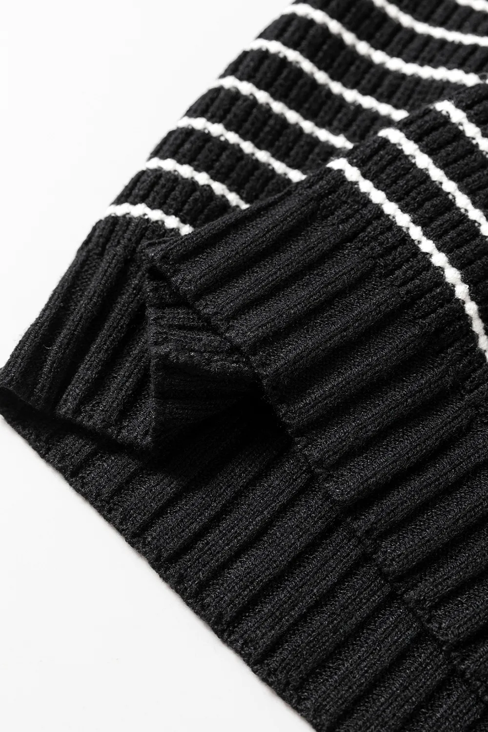Stripe Turn-Down Johnny Collar Sweater Vest, image 15