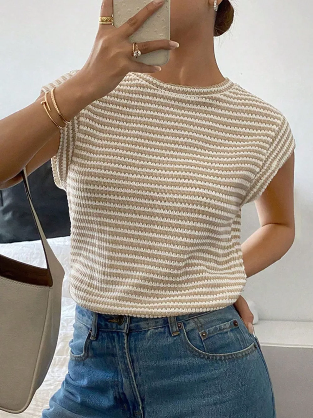 Full Size Striped Round Neck Short Sleeve T-Shirt Plus Size, image 4
