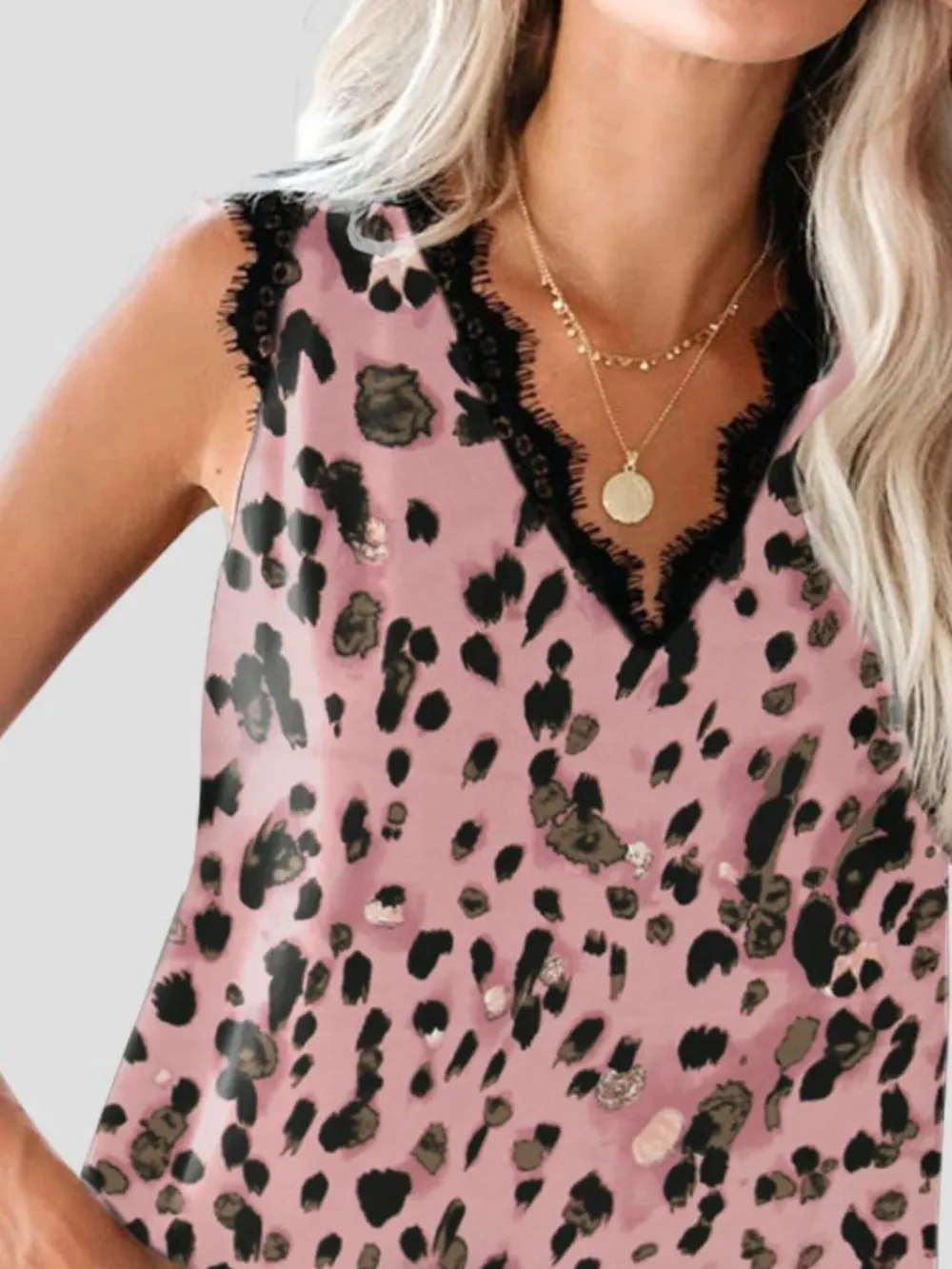 Lace Detail V-Neck Tank, image 15