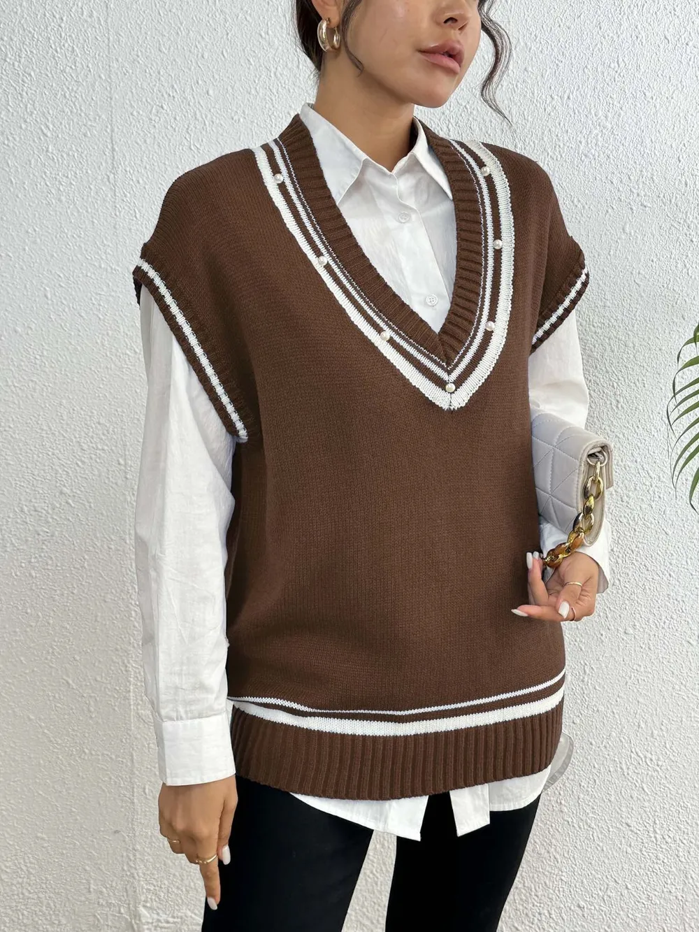 Pearl Trim Contrast V-Neck Sweater Vest, image 2