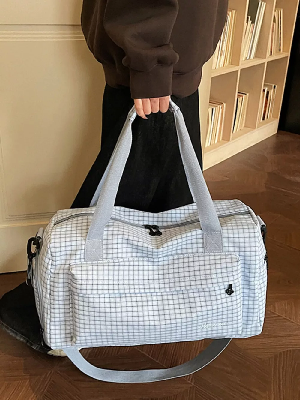 Lightweight Plaid Travel Bag, image 3