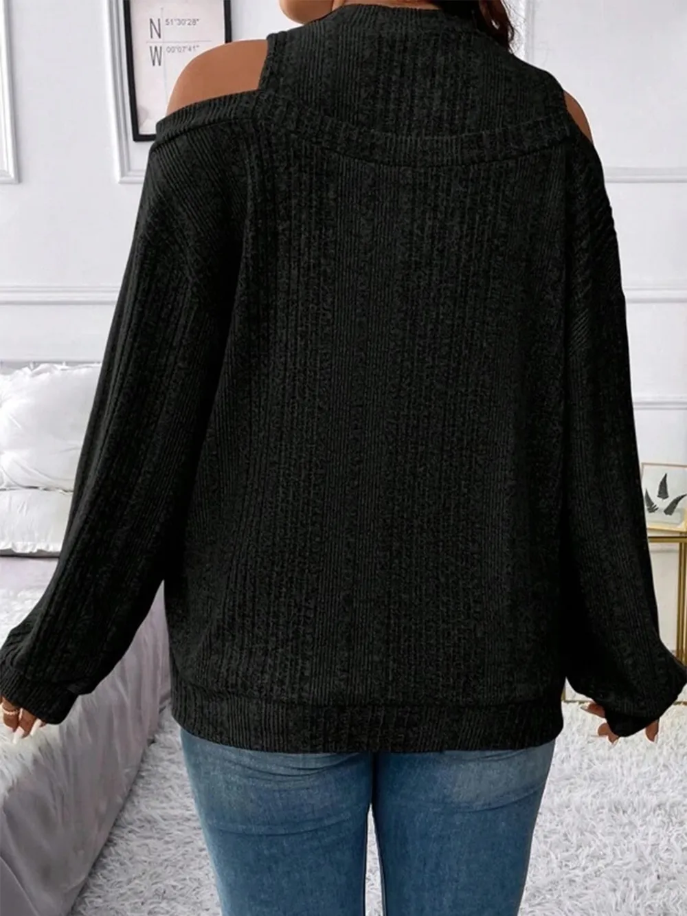 Round Neck Cold Shoulder Sweater, image 5