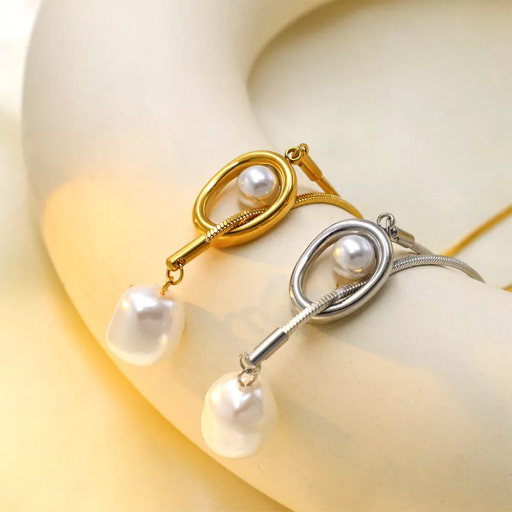 Pearl Pendant Necklace, image 2