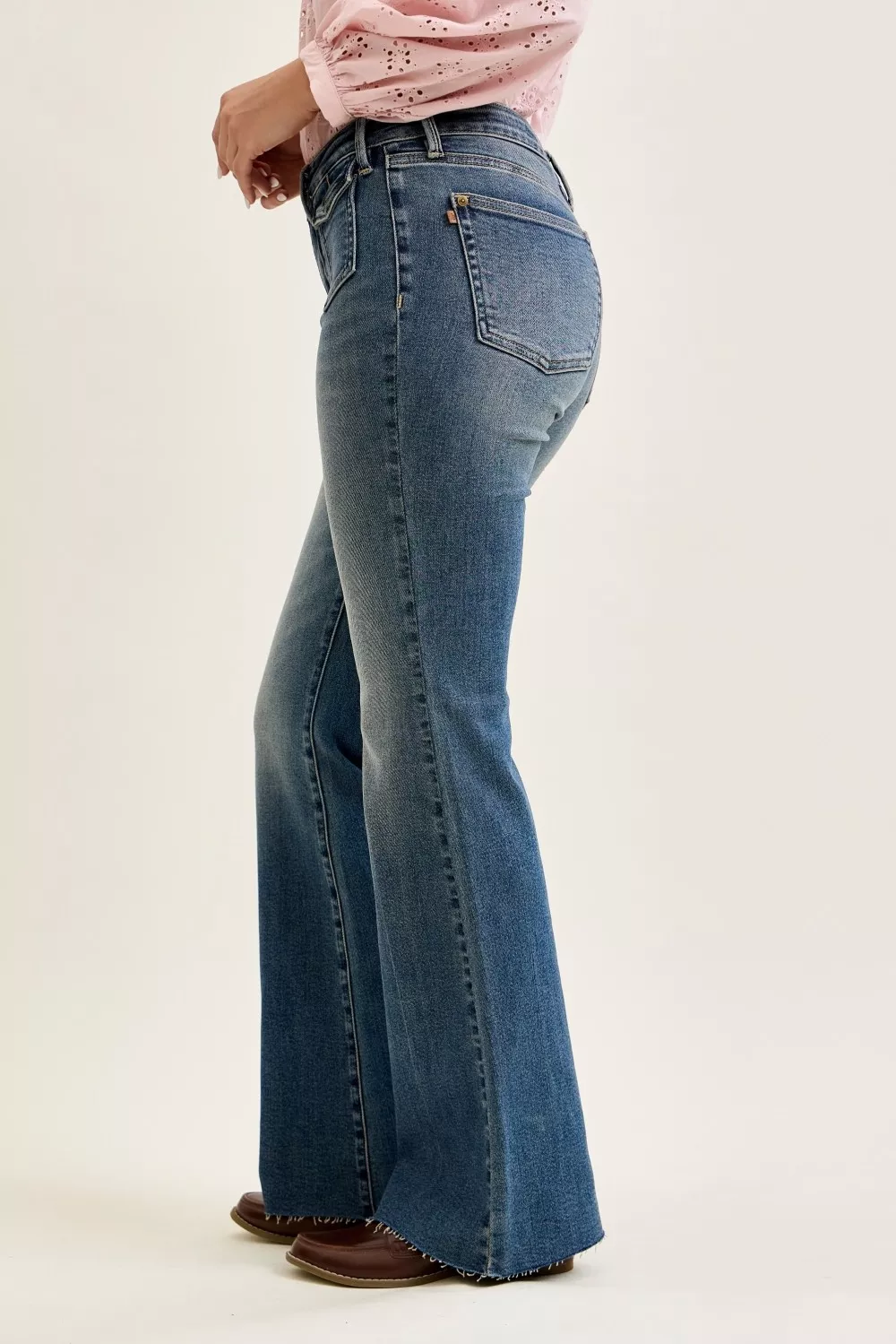 Mid Rise Flare Jeans with Front Flap Pockets, image 3
