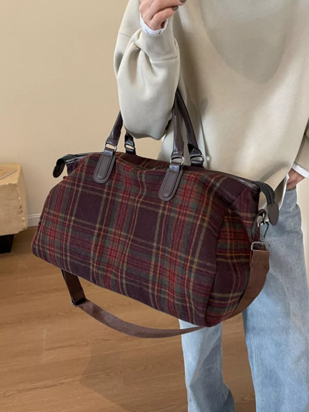 Vintage Plaid Pattern Travel Bag, image 6