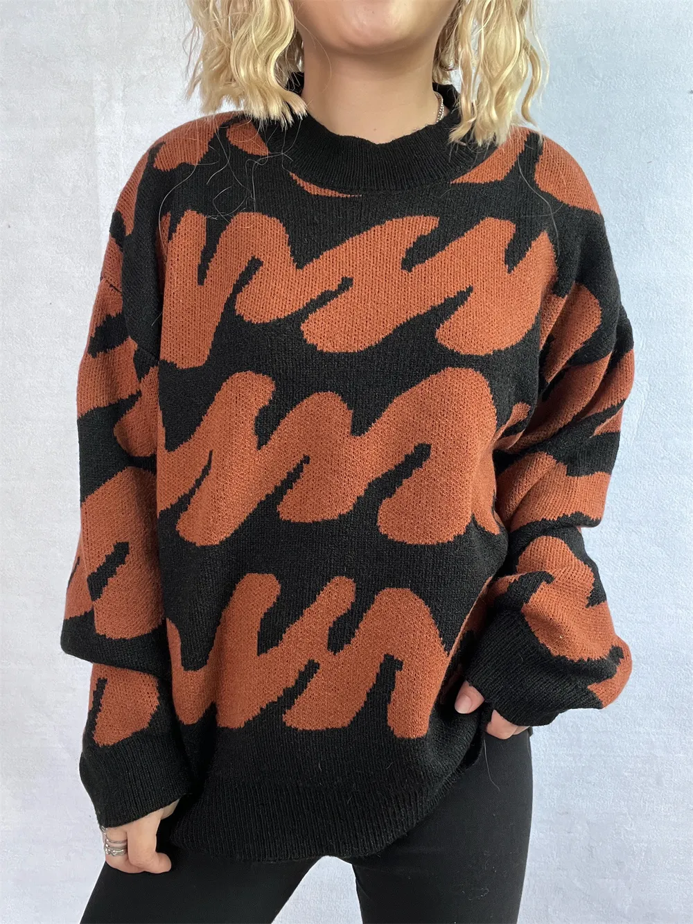 Contrast Round Neck Long Sleeve Sweater, image 7