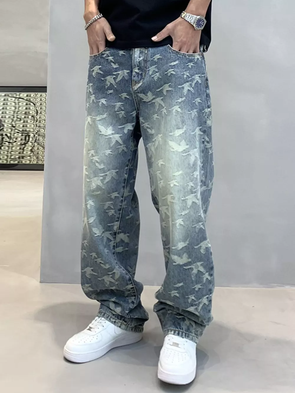 Men's Vintage Bird Print Loose Fit Jeans, image 3