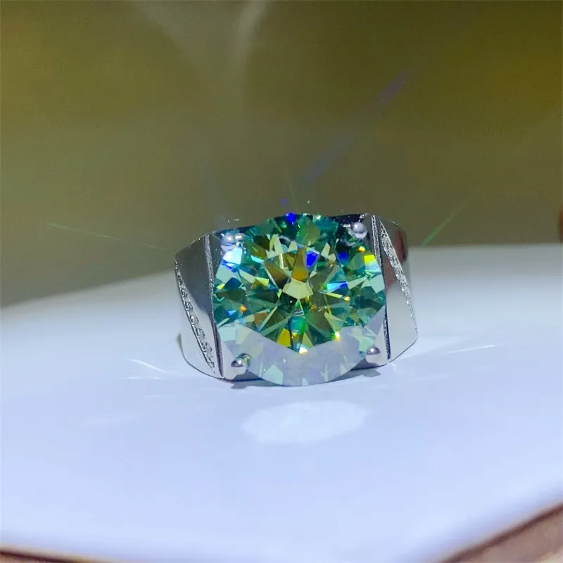 10 Carat Moissanite 925 Sterling Silver Signet Ring, image 3