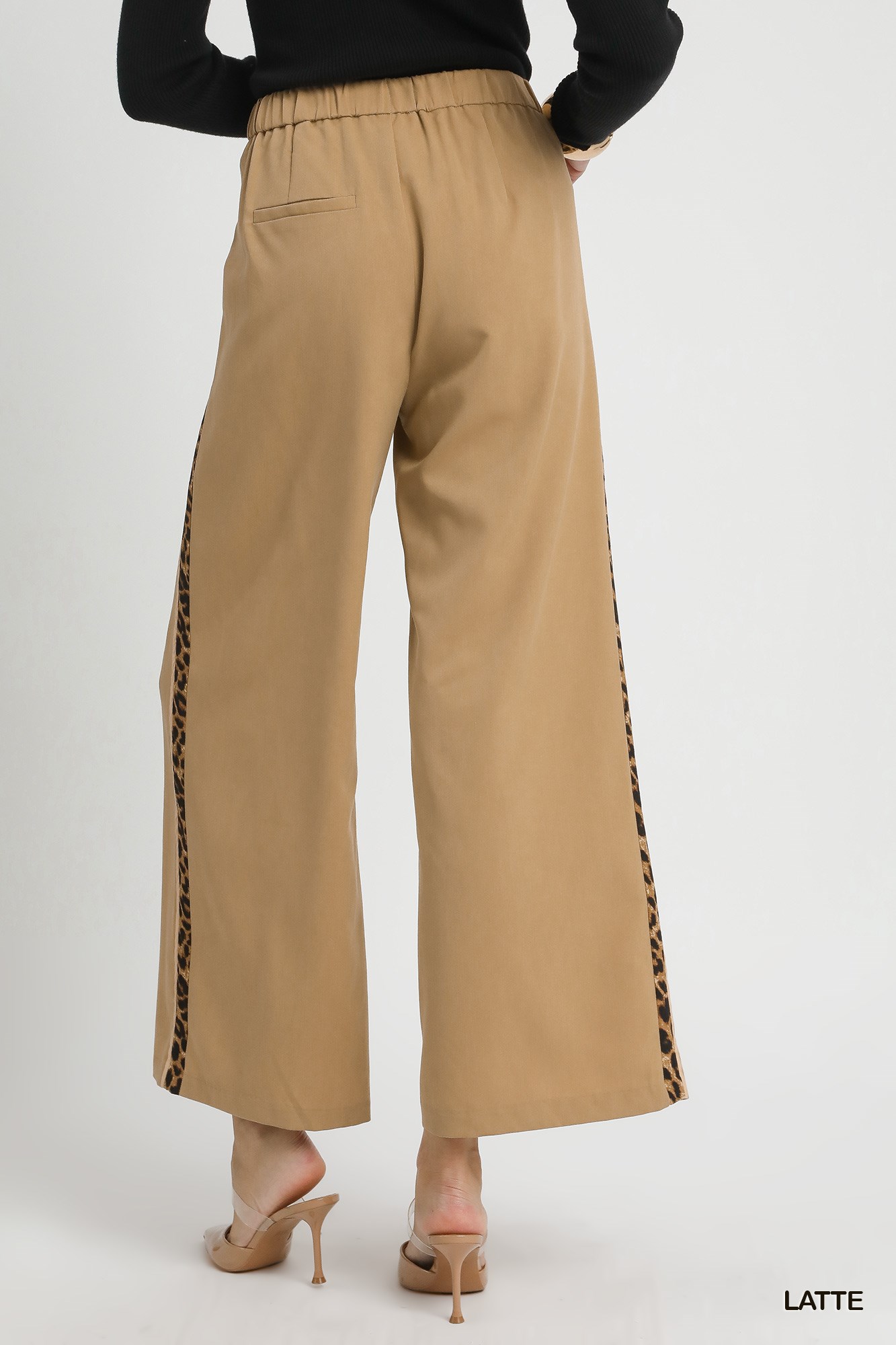 Front Pleated Wide-Leg Pants with Contrast Trim, image 3