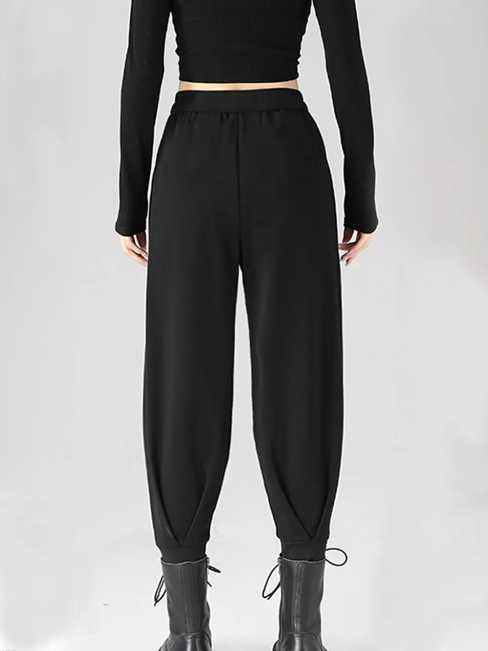 High-Waisted Buckle Detail Tapered Pants, image 5