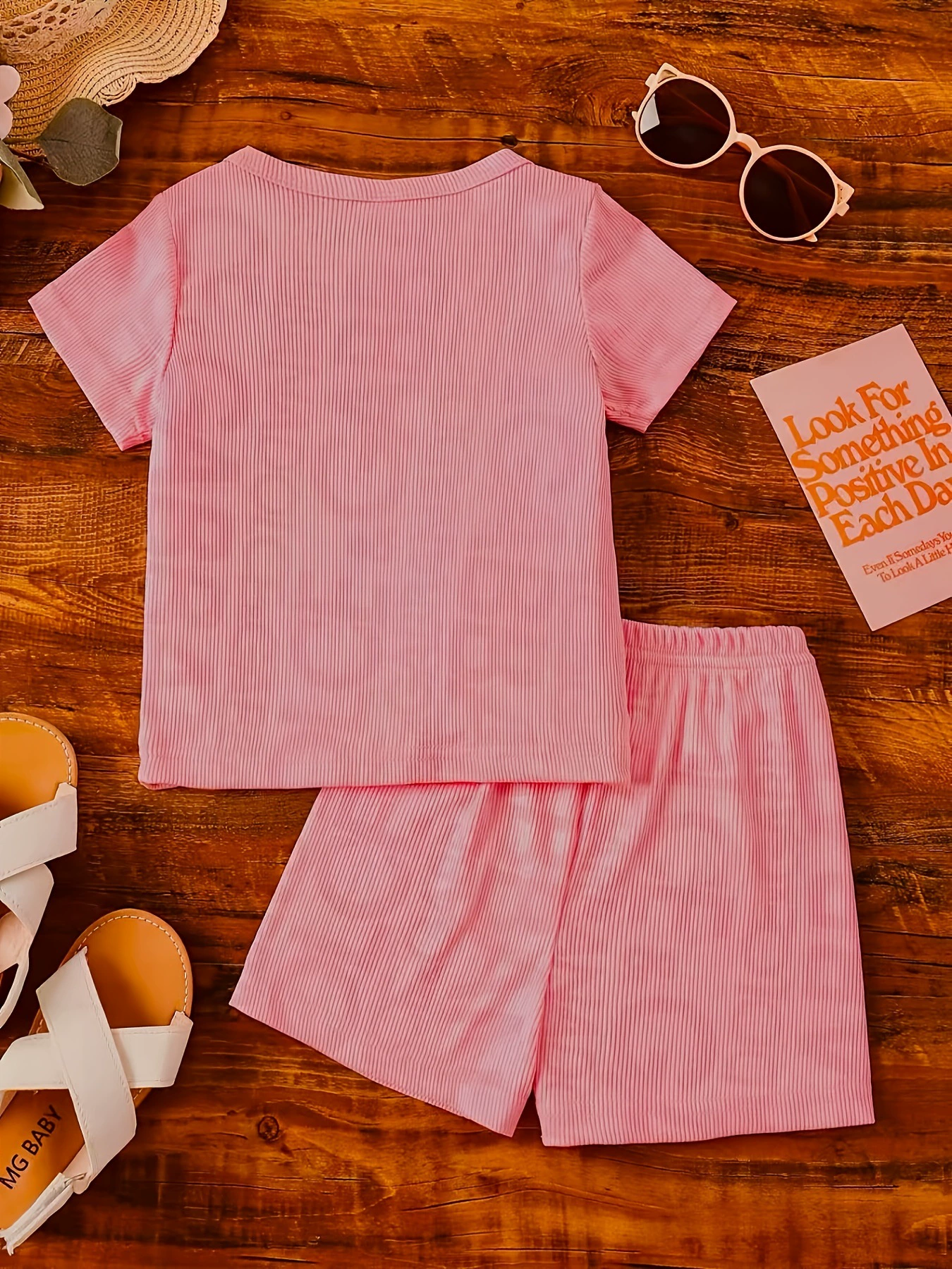 Children's Casual Ribbed Knit Tee and Shorts Two-Piece Set, image 4