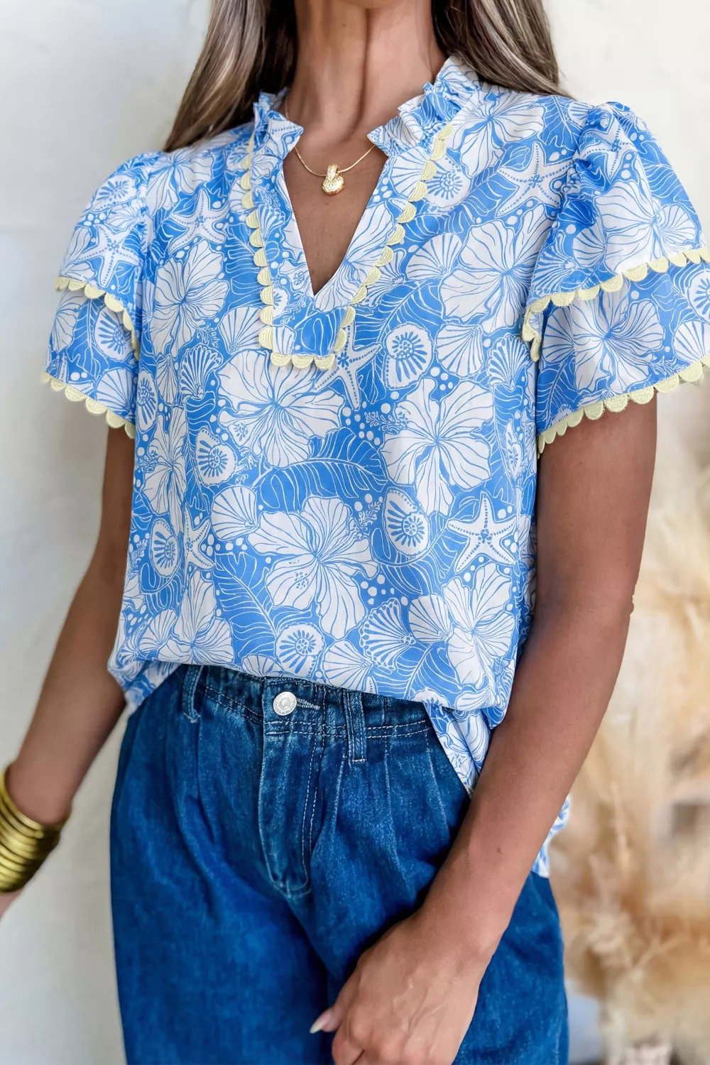 Floral Print Scalloped Trim V Neck Short Sleeve Blouse, image 2