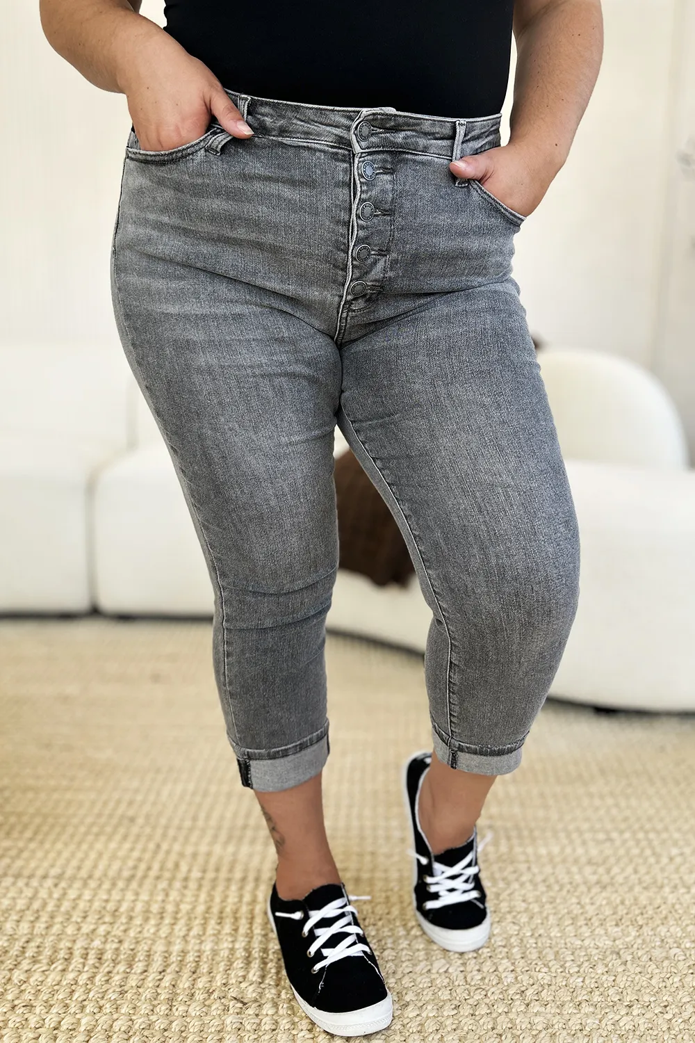Full Size Button Fly High Waist Cuffed Capris, image 15