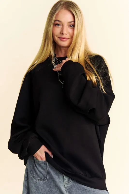 Round Neck Raglan Sleeve Sweatshirt