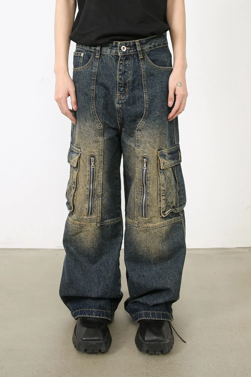 Men's Wide Leg Cargo Jeans, image 2