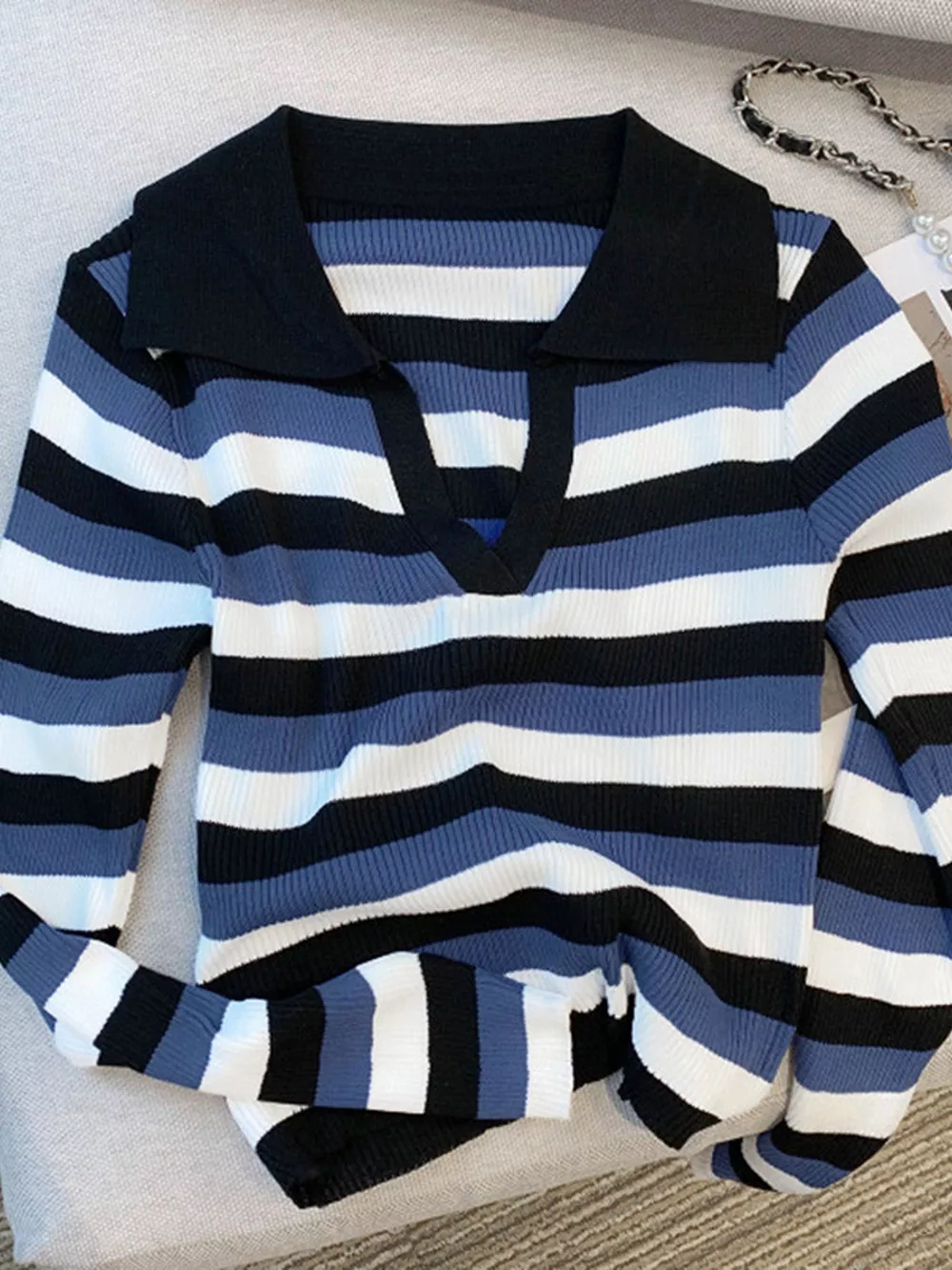 Striped Collared Cropped Knit Top, image 8
