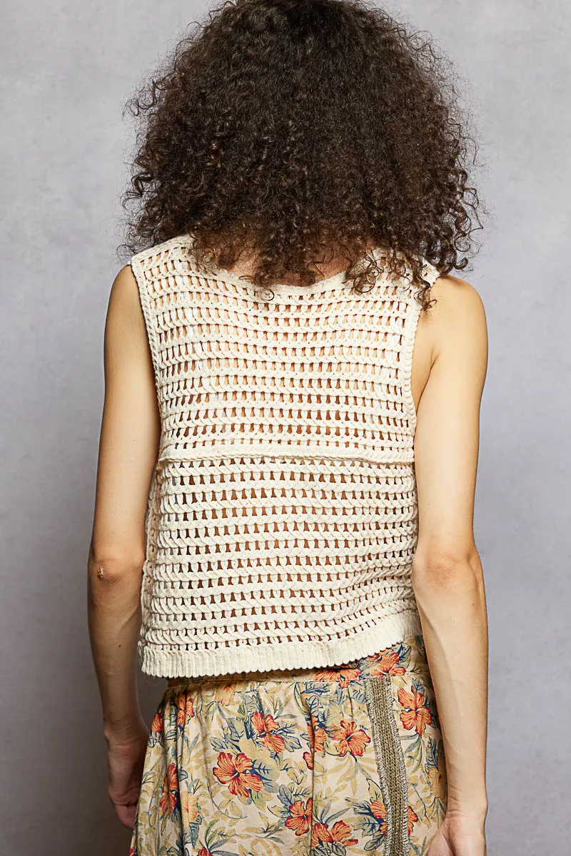 Floral Embroidered Cropped Crochet Vest, image 3