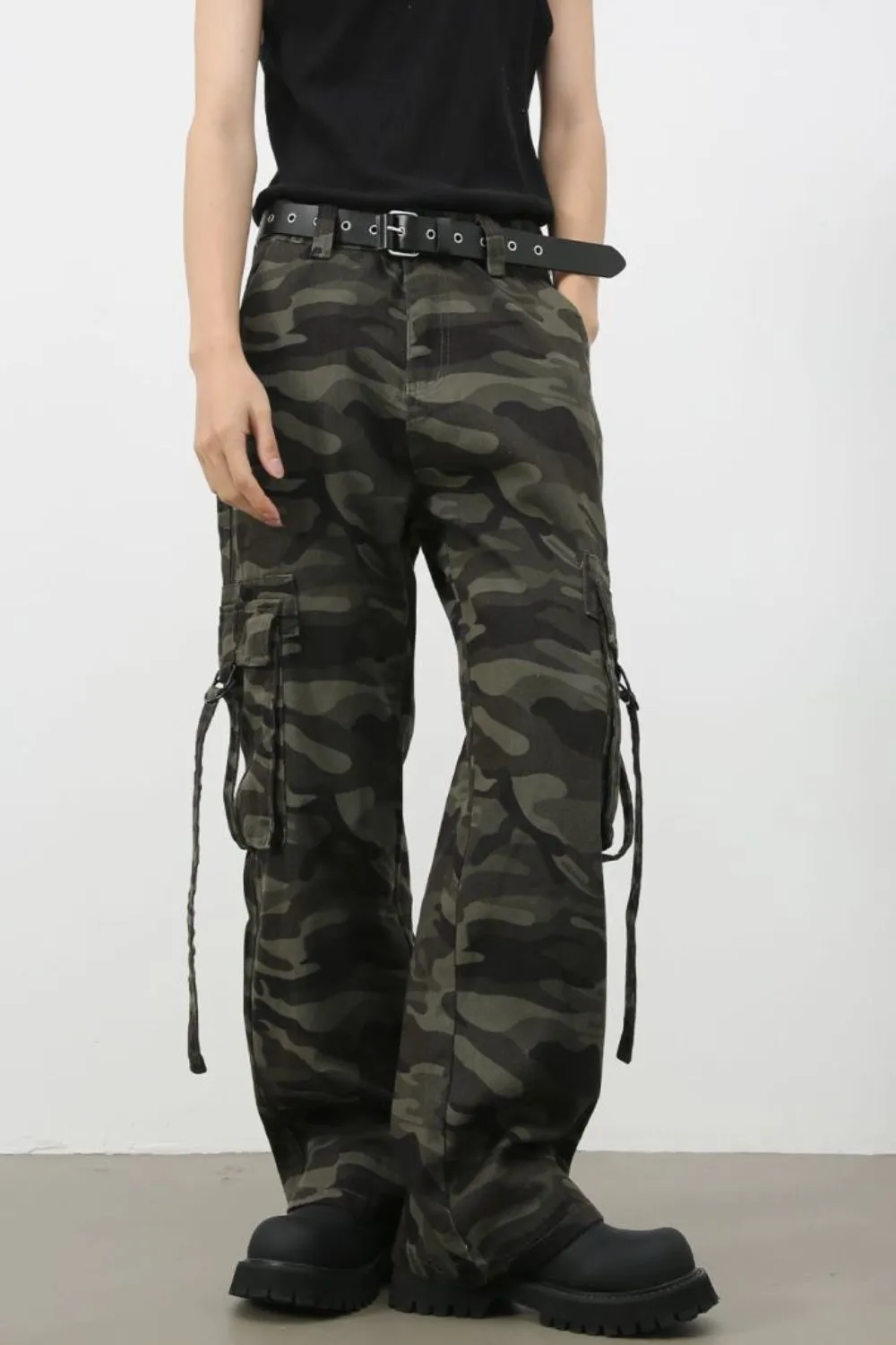 Men's Camouflage Cargo Jeans, image 3