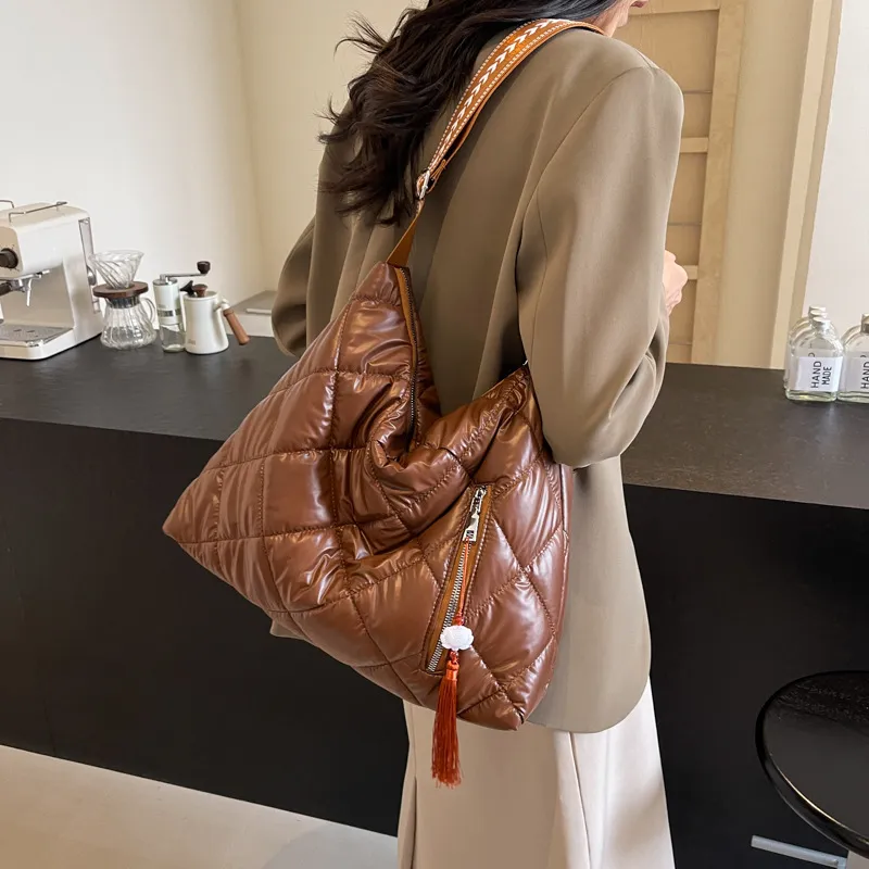 Quilted Nylon Travel Bag, image 7