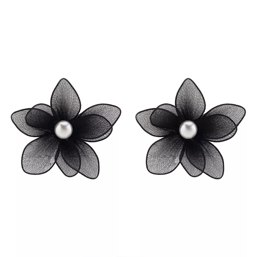 Flower Pearl Stud Earrings