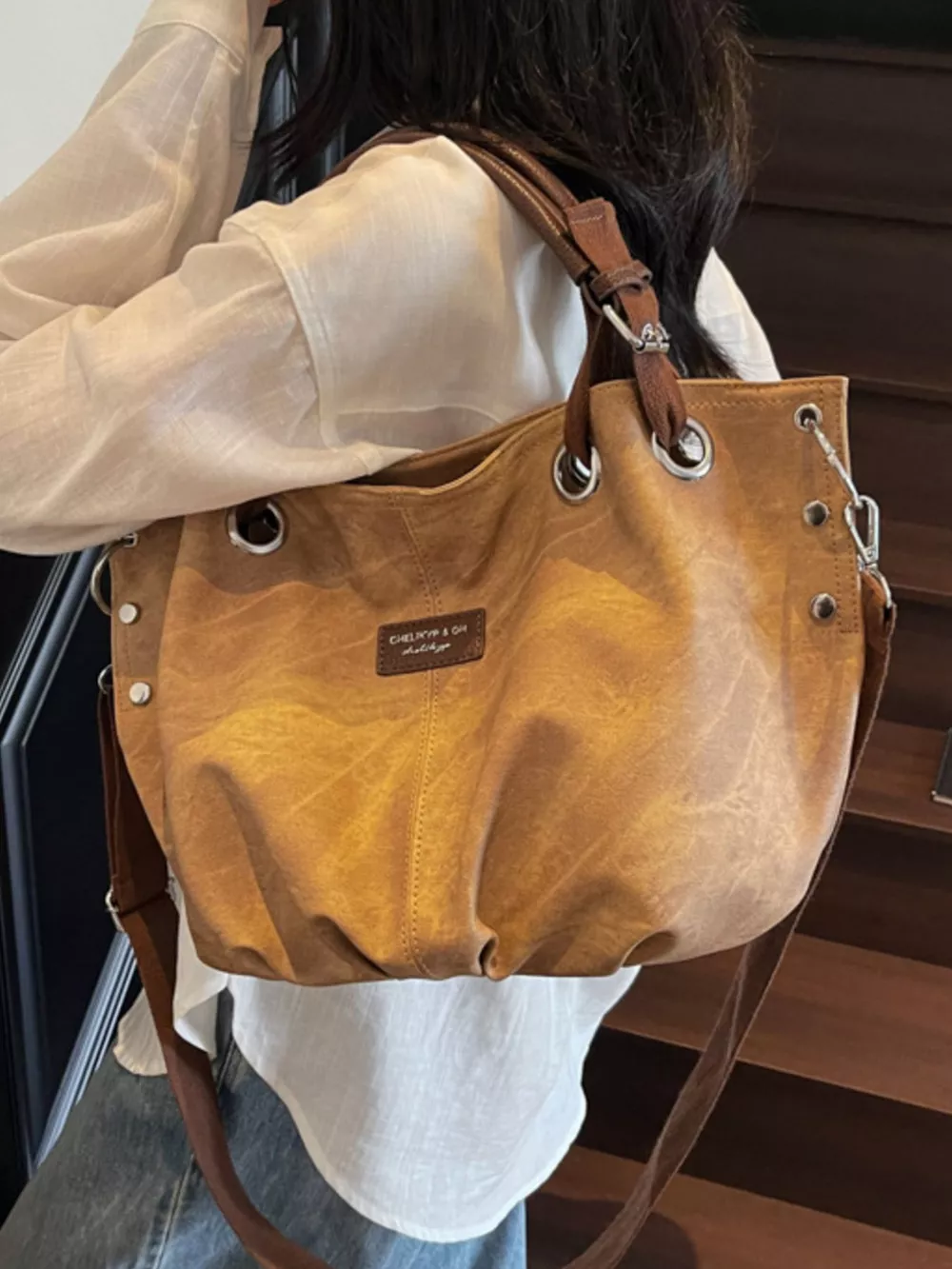 Vintage Adjustable Strap Crossbody Bag, image 8