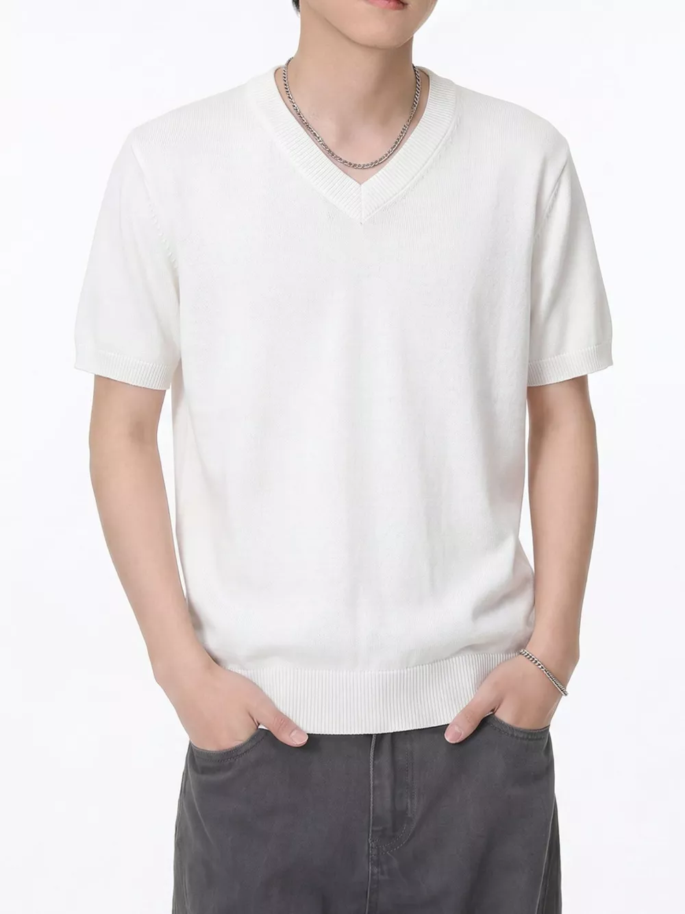 Men's V-Neck Short-Sleeve Knit T-Shirt