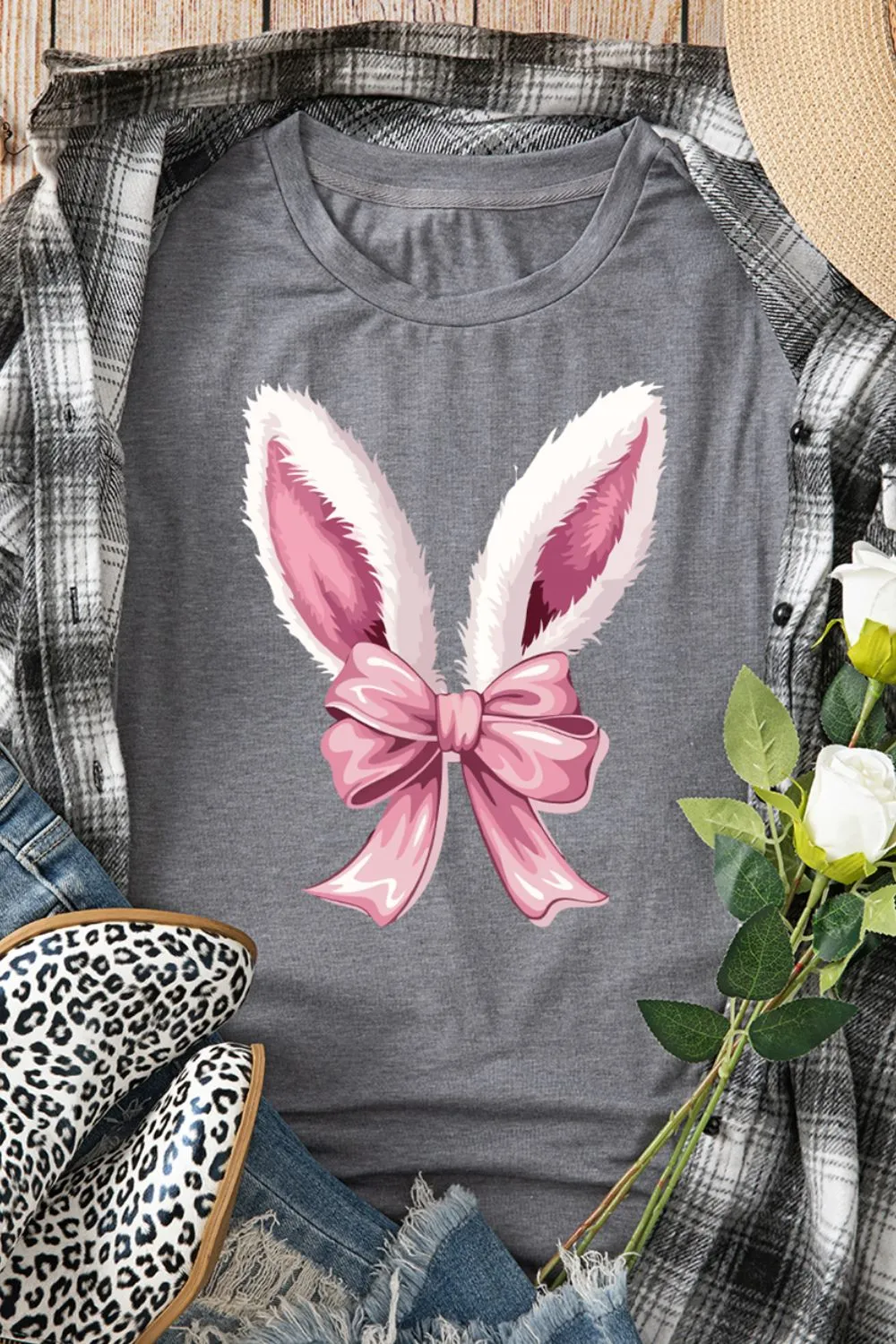 Bunny Ear Bow Graphic Short Sleeve T-Shirt, image 4