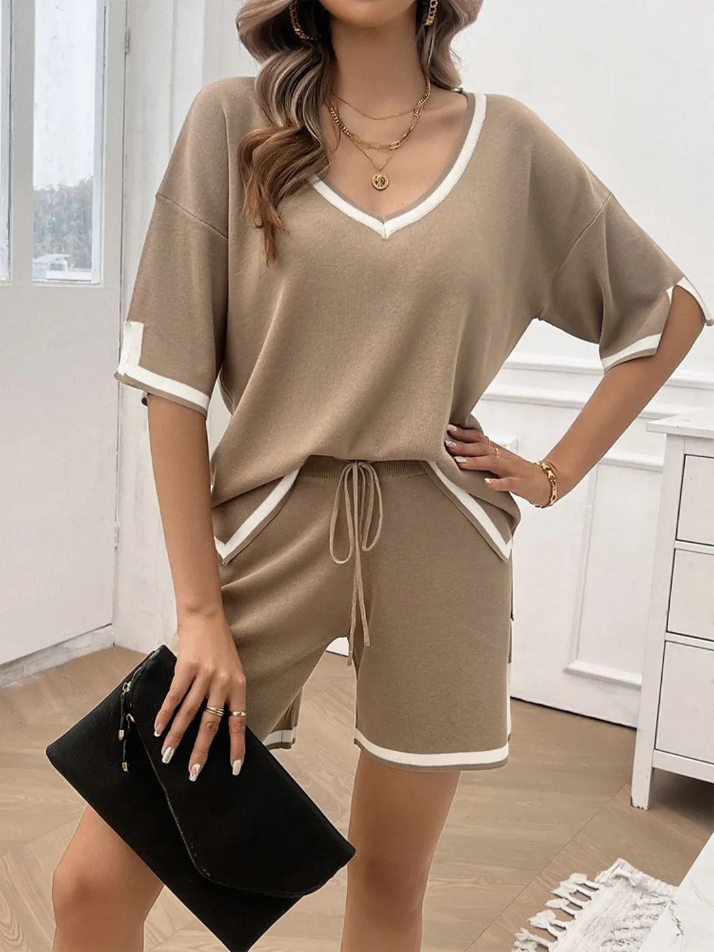 Contrast Trim V-Neck Top and Shorts Set, image 5