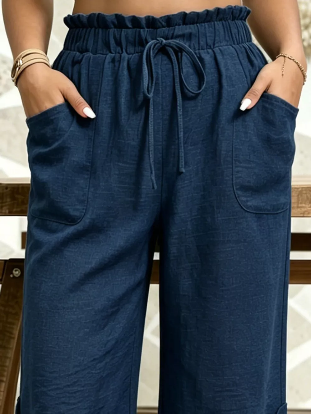 High-Waisted Drawstring Capris, image 20