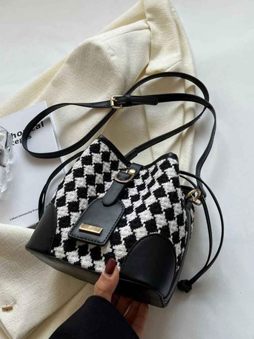 Checkerboard Pattern Bucket Crossbody Bag