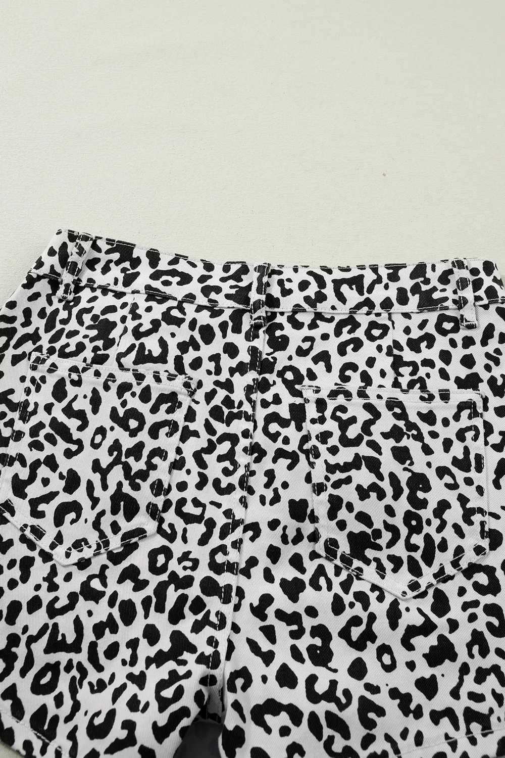 Leopard Print Button Overlap Denim Shorts, image 7
