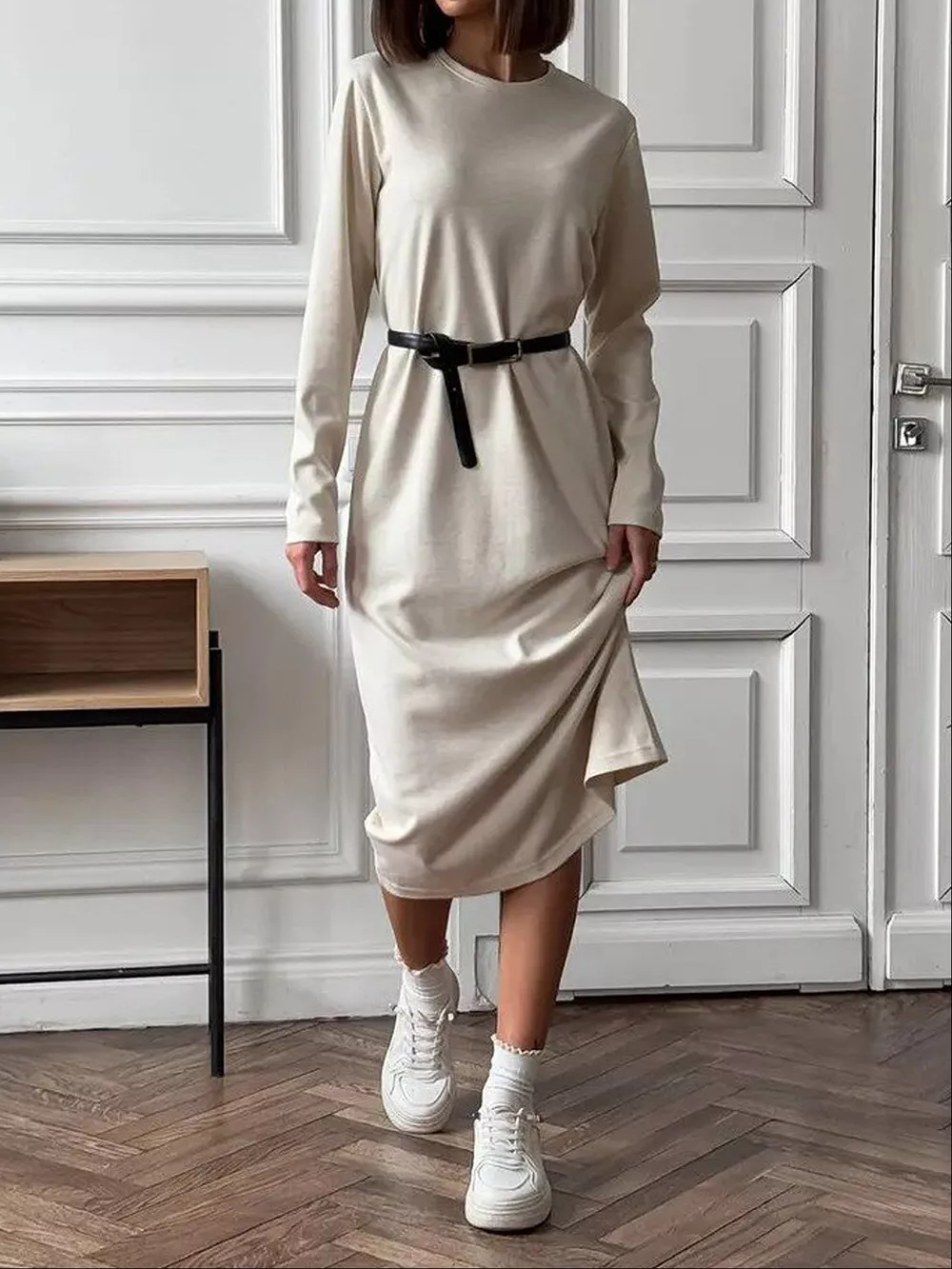 Round Neck Long-Sleeve Midi Dress, image 3