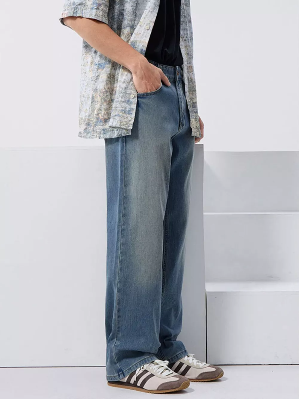 Men's Vintage Wash Loose Fit Jeans, image 11