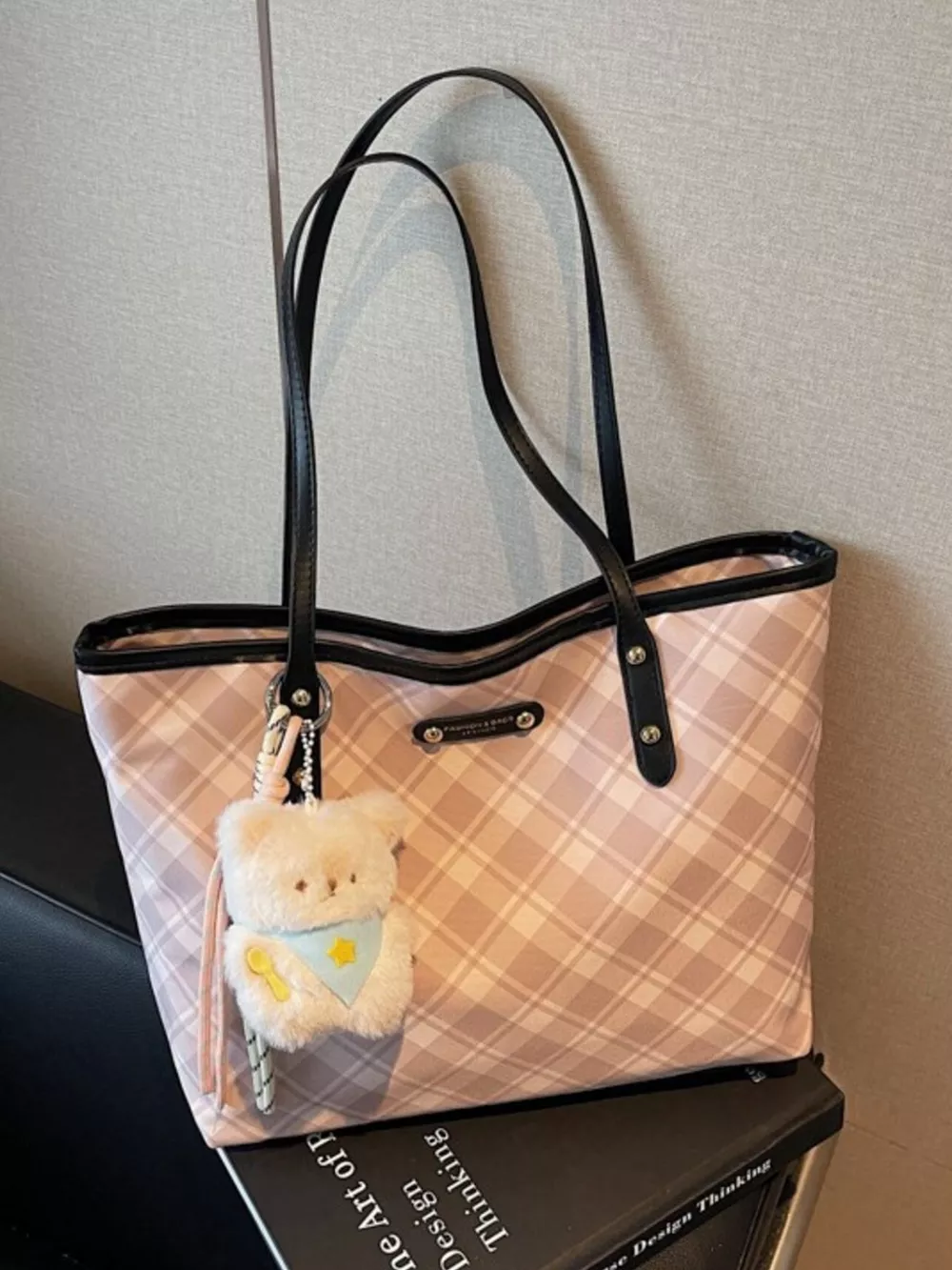 Plaid Pattern Shoulder Bag, image 3