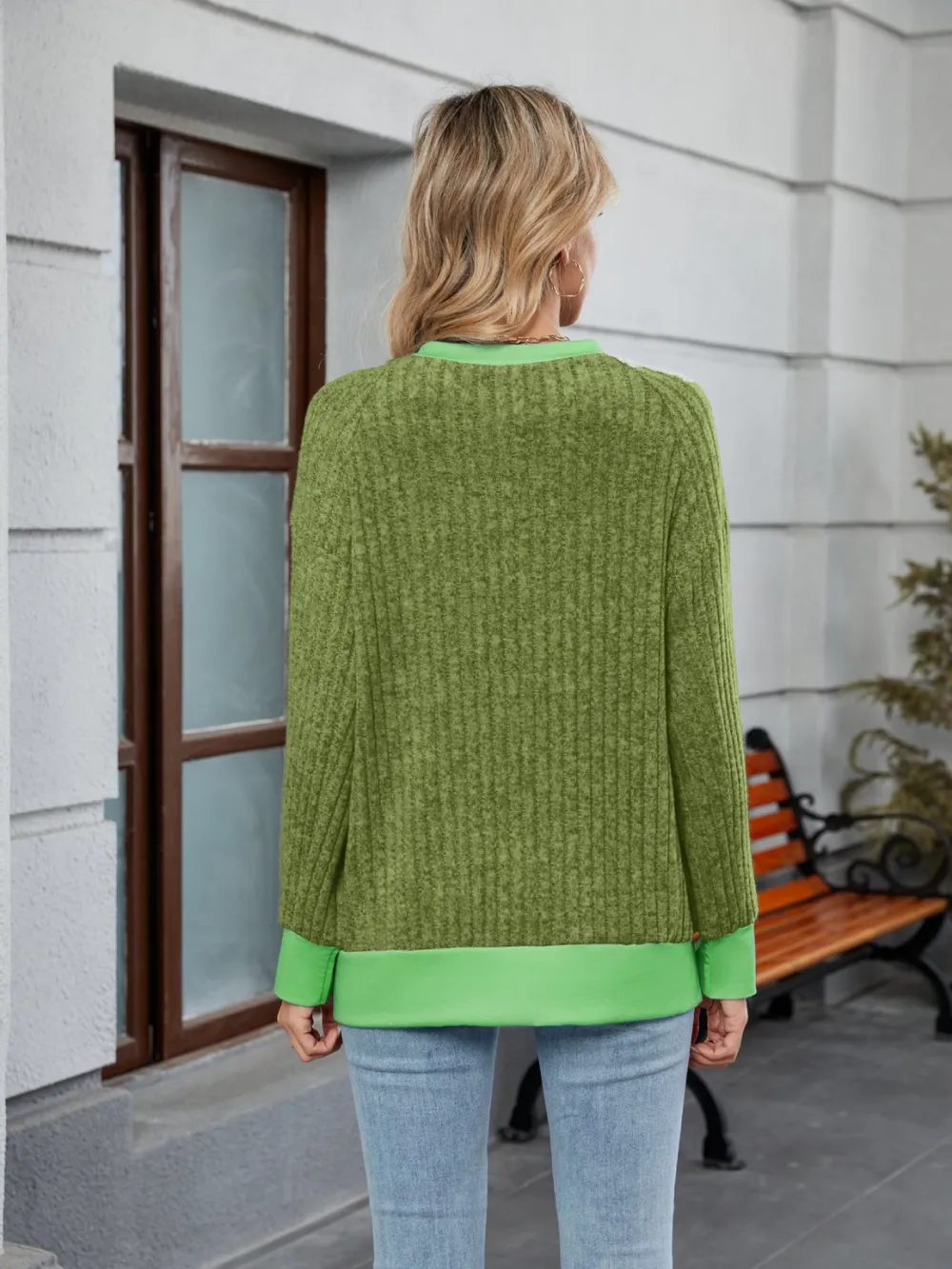 Contrast Trim Round Neck Long Sleeve T-Shirt, image 4