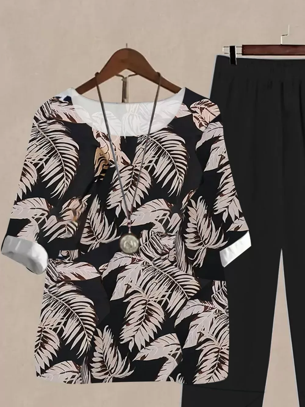 Printed Half Sleeve Top and Pants Set, image 17