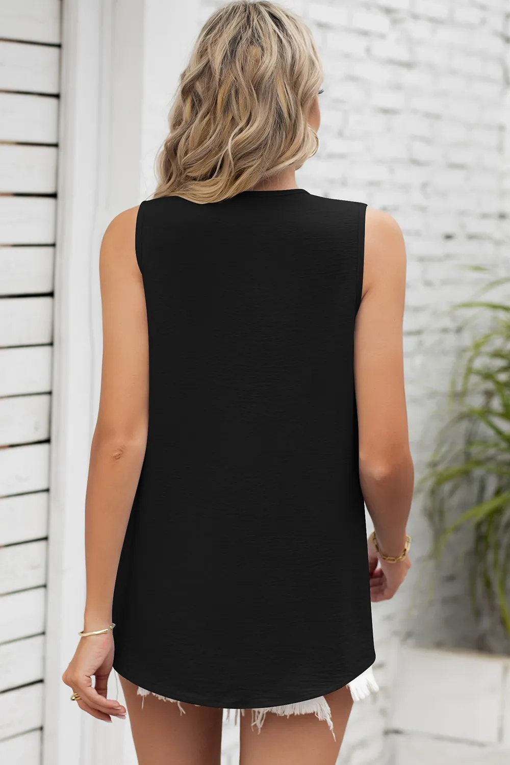 Texture V-Neck Sleeveless Top, image 25