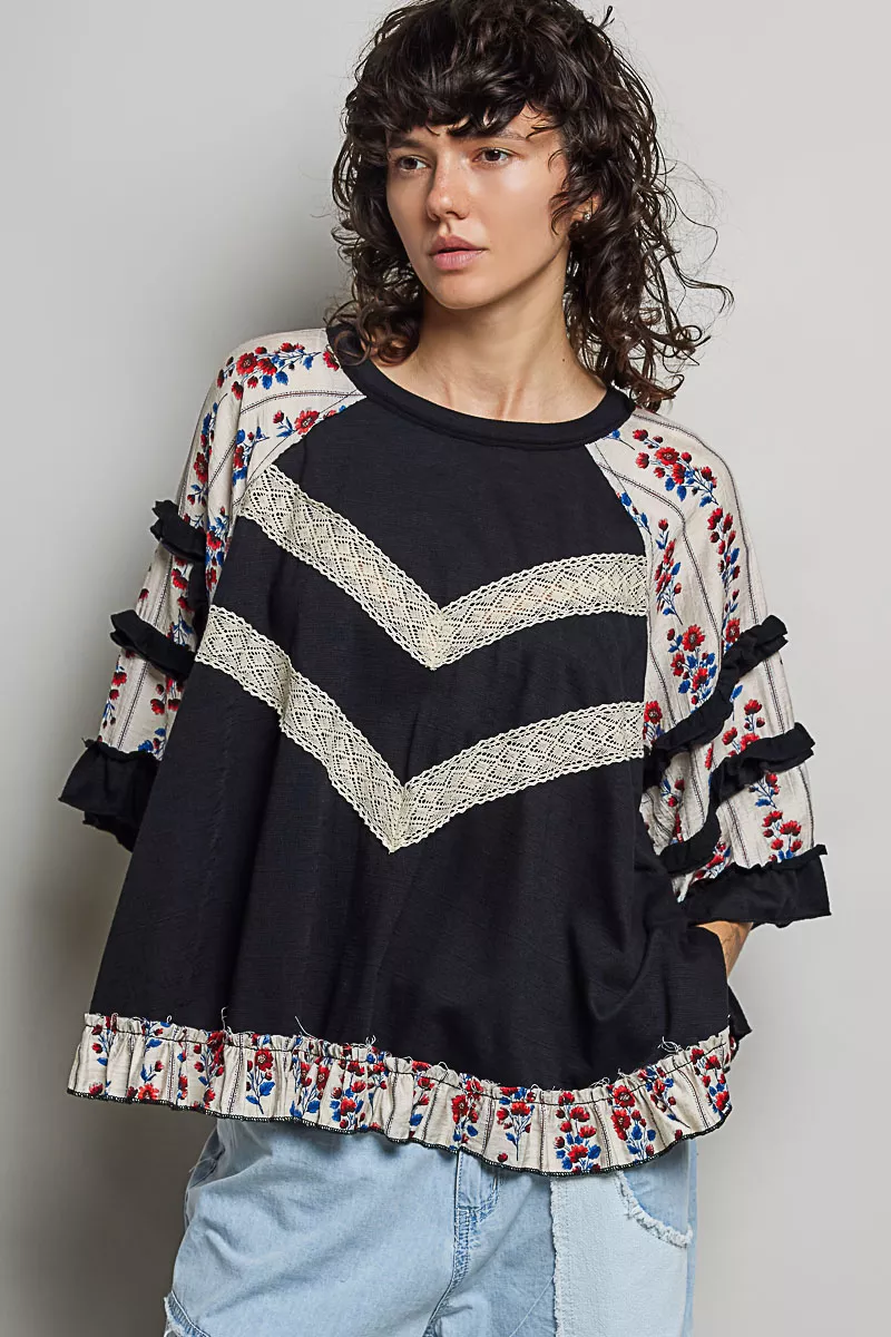 POL Round Neck Half Sleeve Contrast Floral Lace Oversized Knit Top, image 4