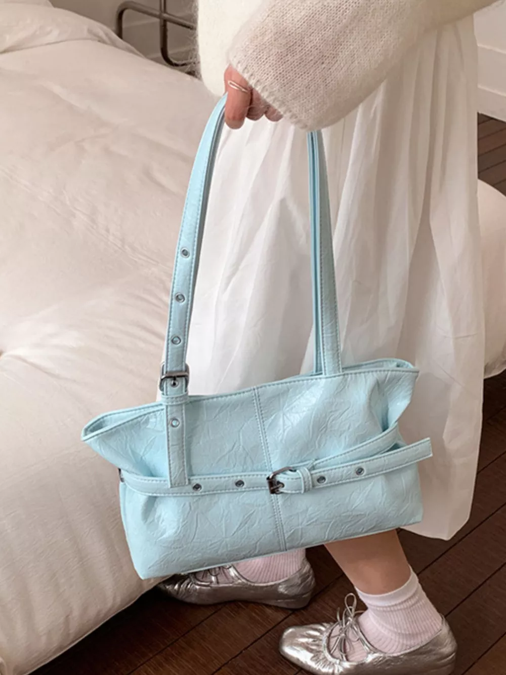 Buckle Detail Shoulder Bag, image 4